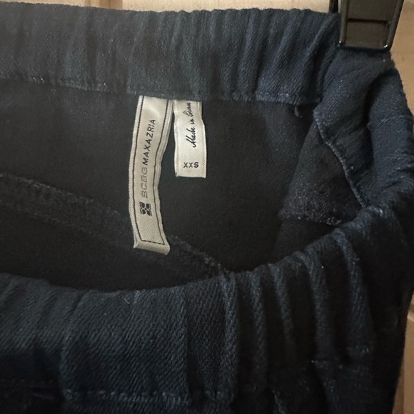 *2/$25 SALE* BCBG Jean legging XXS - Picture 3 of 3